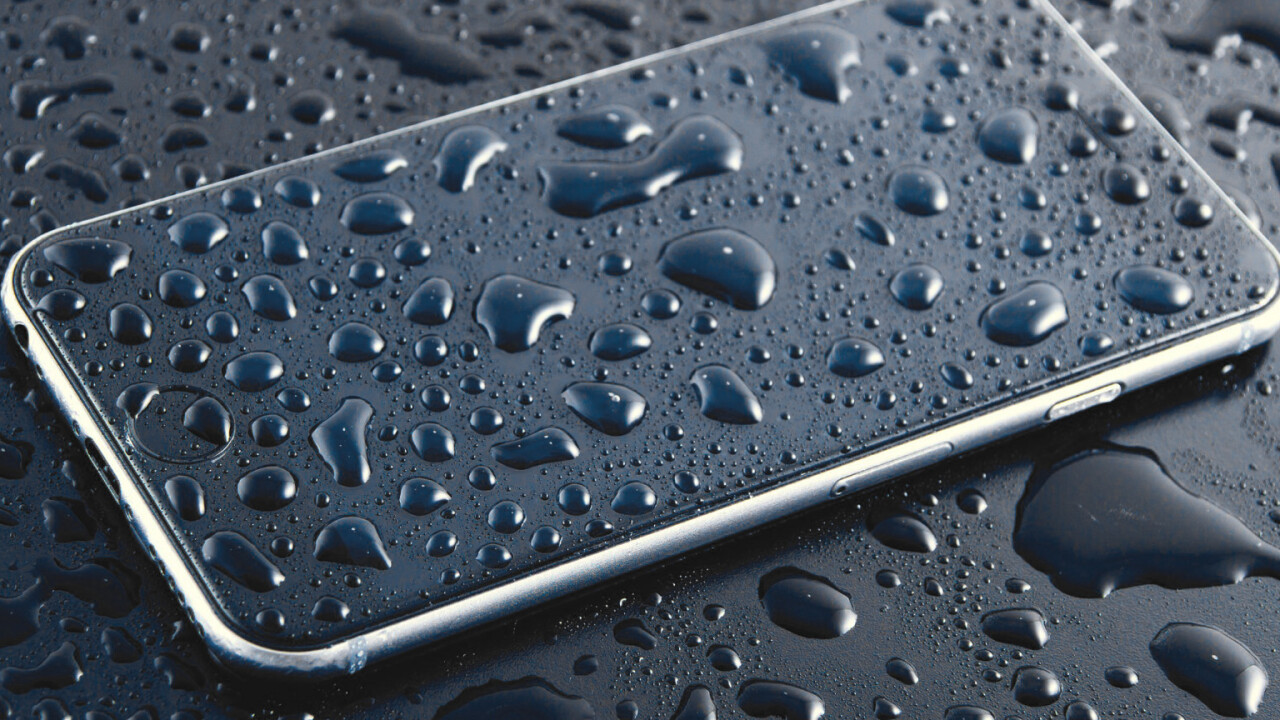 Apple iPhone po zalaniu